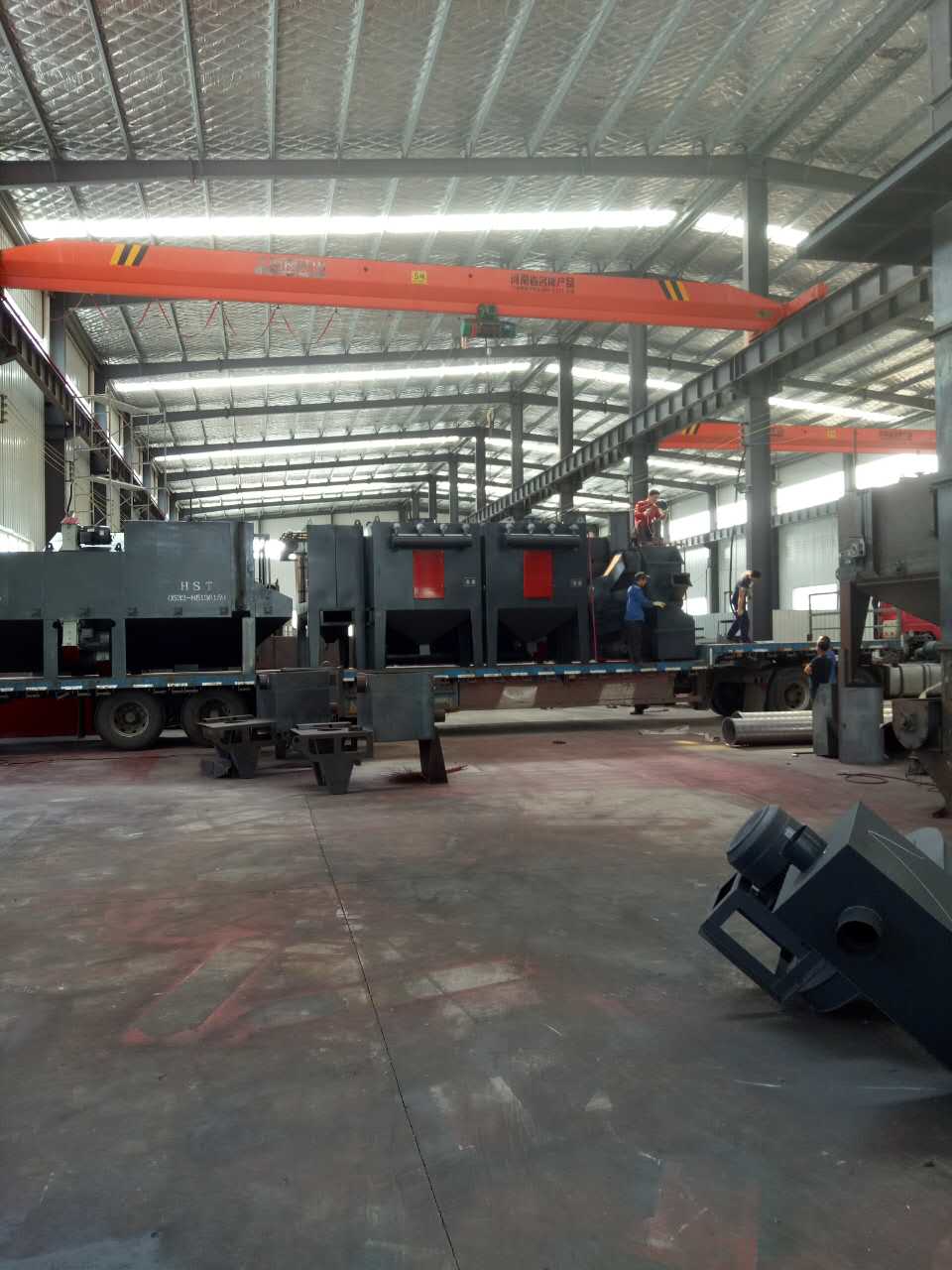 發(fā)吉林磐石6925輥道通過式拋丸機(jī)