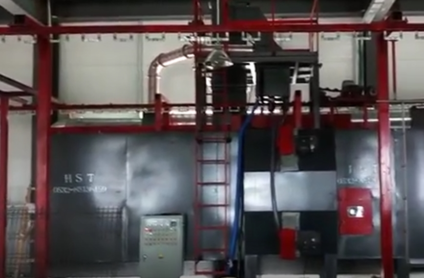 2017年發(fā)往大連的381懸鏈拋丸機安裝調(diào)試完畢